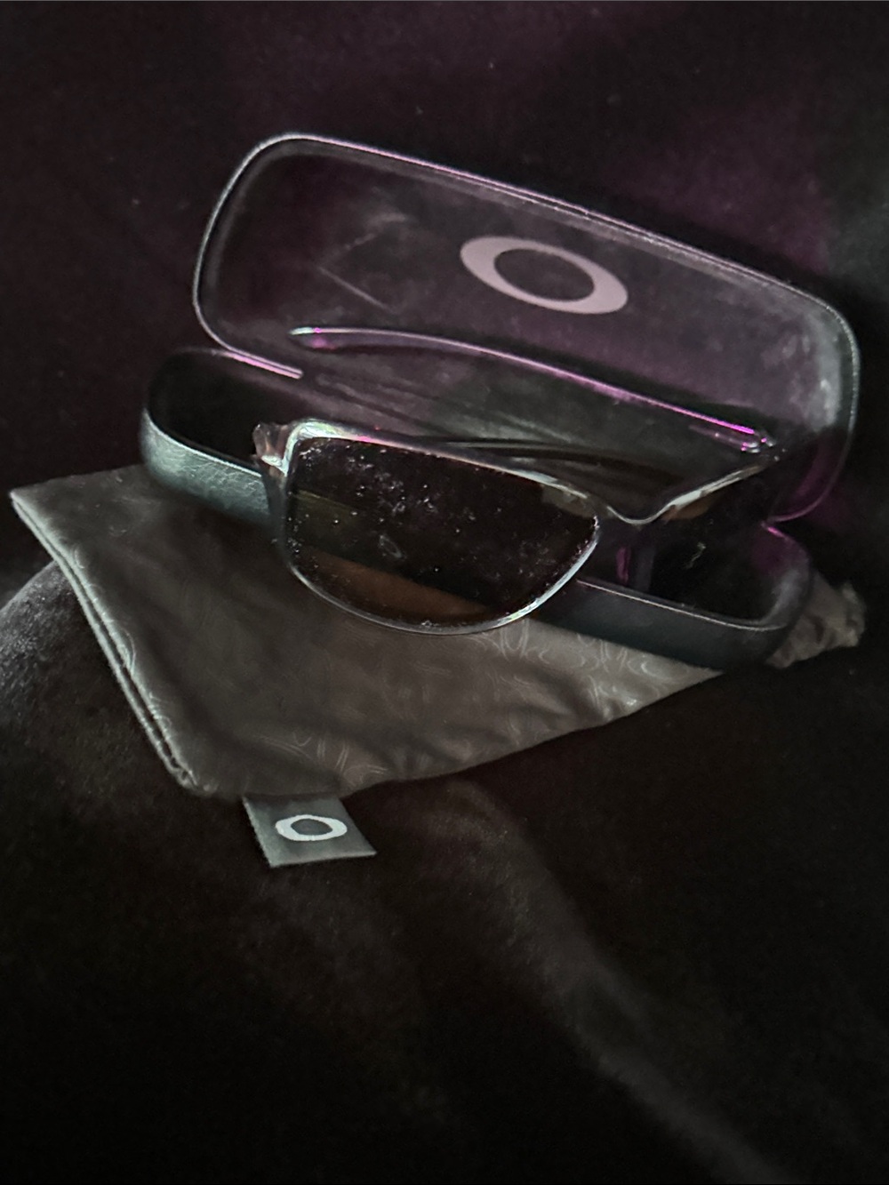 OAKLEY COHORT Sunglasses w/Case & Bag